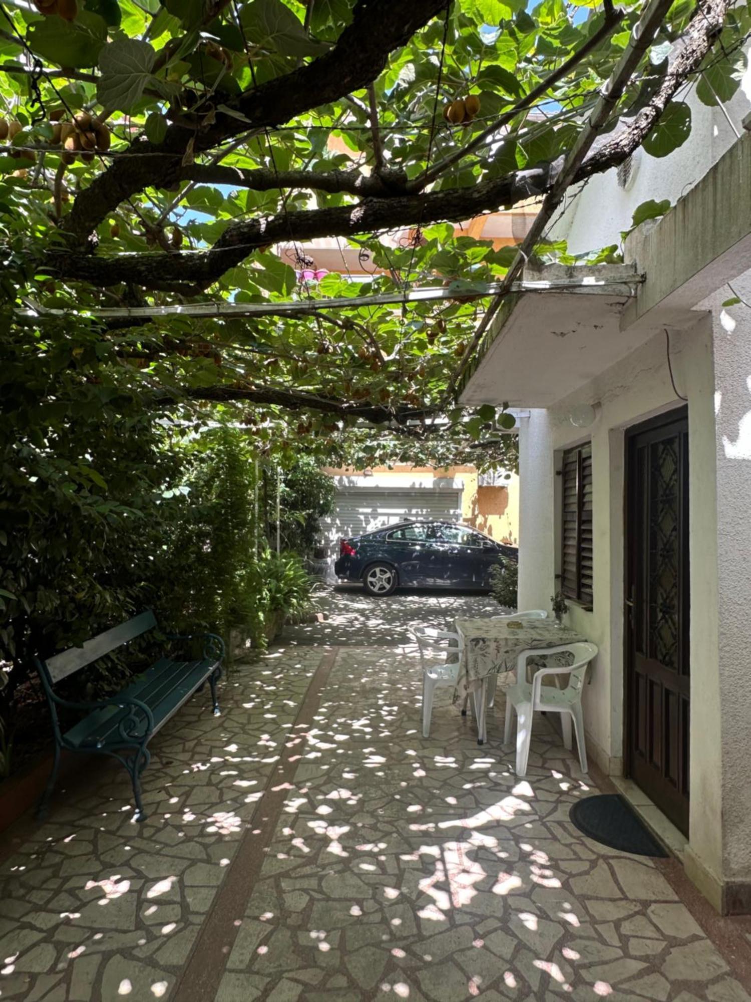 Astakos Apartments Budva Exterior photo
